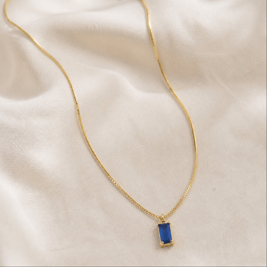 Minimalist Sapphire Pendant Necklace