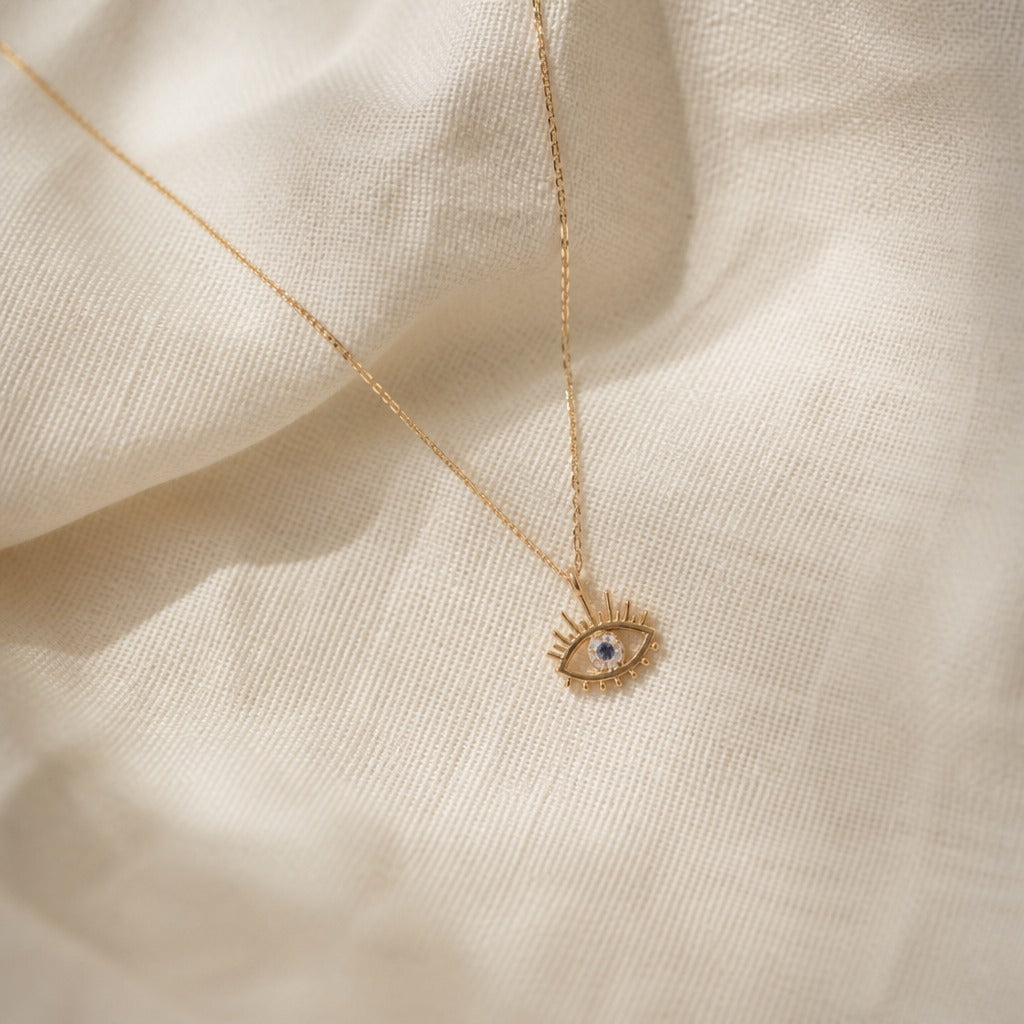 Elegant Opal Vintage Eye Necklace
