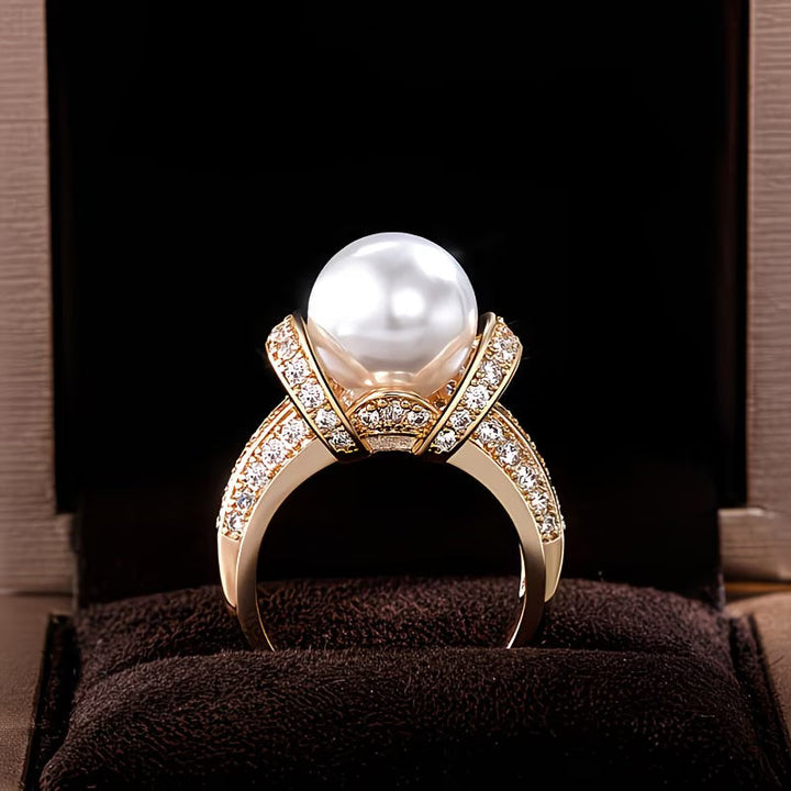 The Crown Pearl Ring