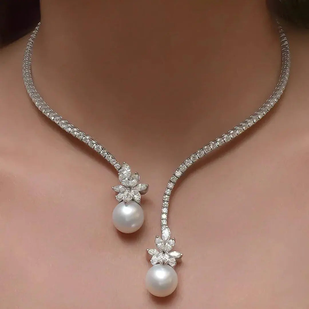 Bright Necklace with Silver Pearls