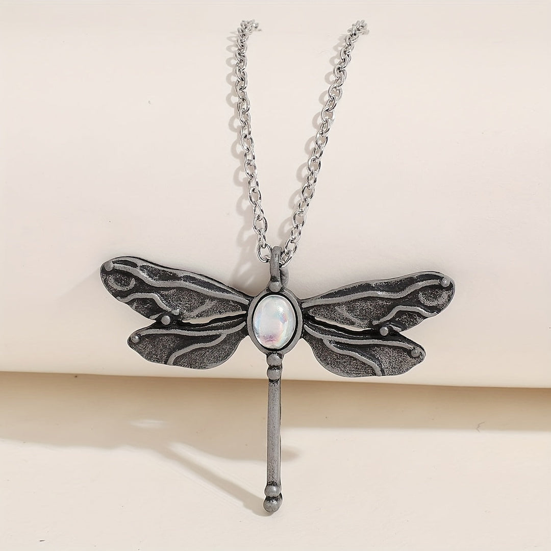 Vintage Dragonfly Pendant Moonstone Necklace