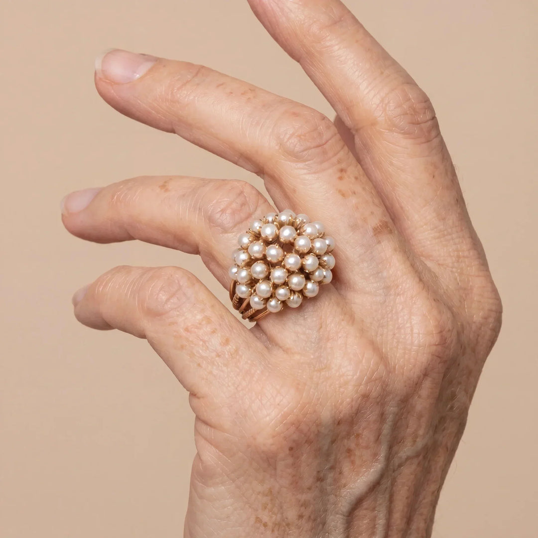 Classic Inlaid Pearl Gold Ring
